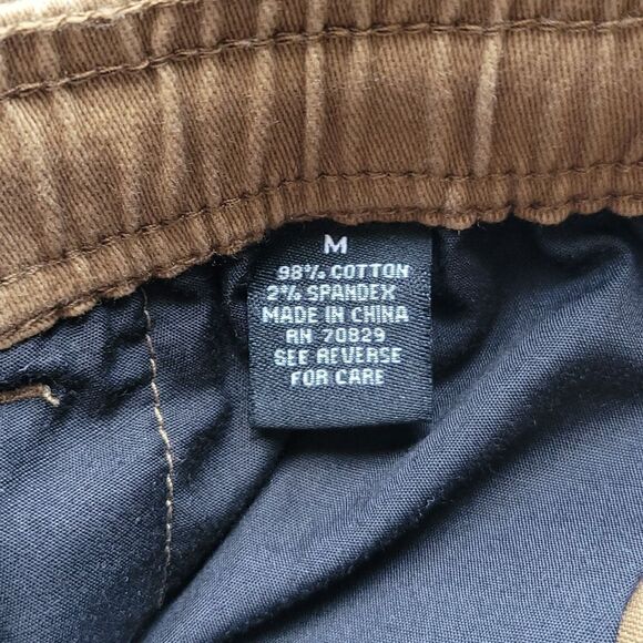 Khaki Carbon Shorts Size Medium - Picture 5 of 9